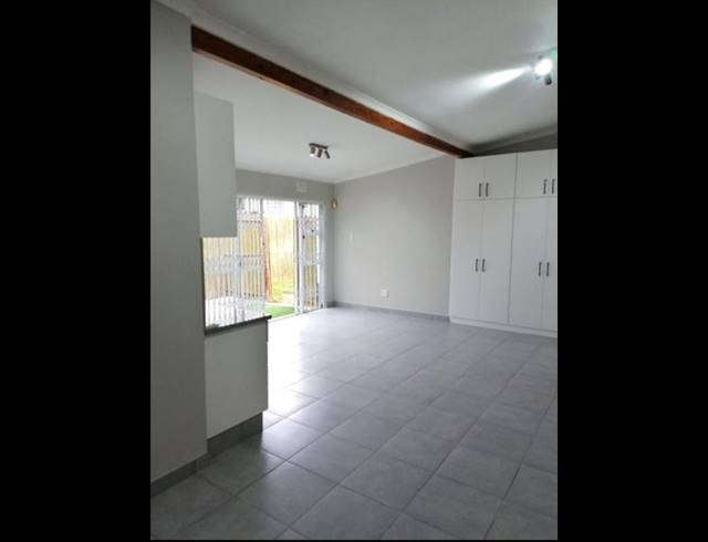 1 BEDROOM PROPERTY TO RENT IN DURBAN NORTH